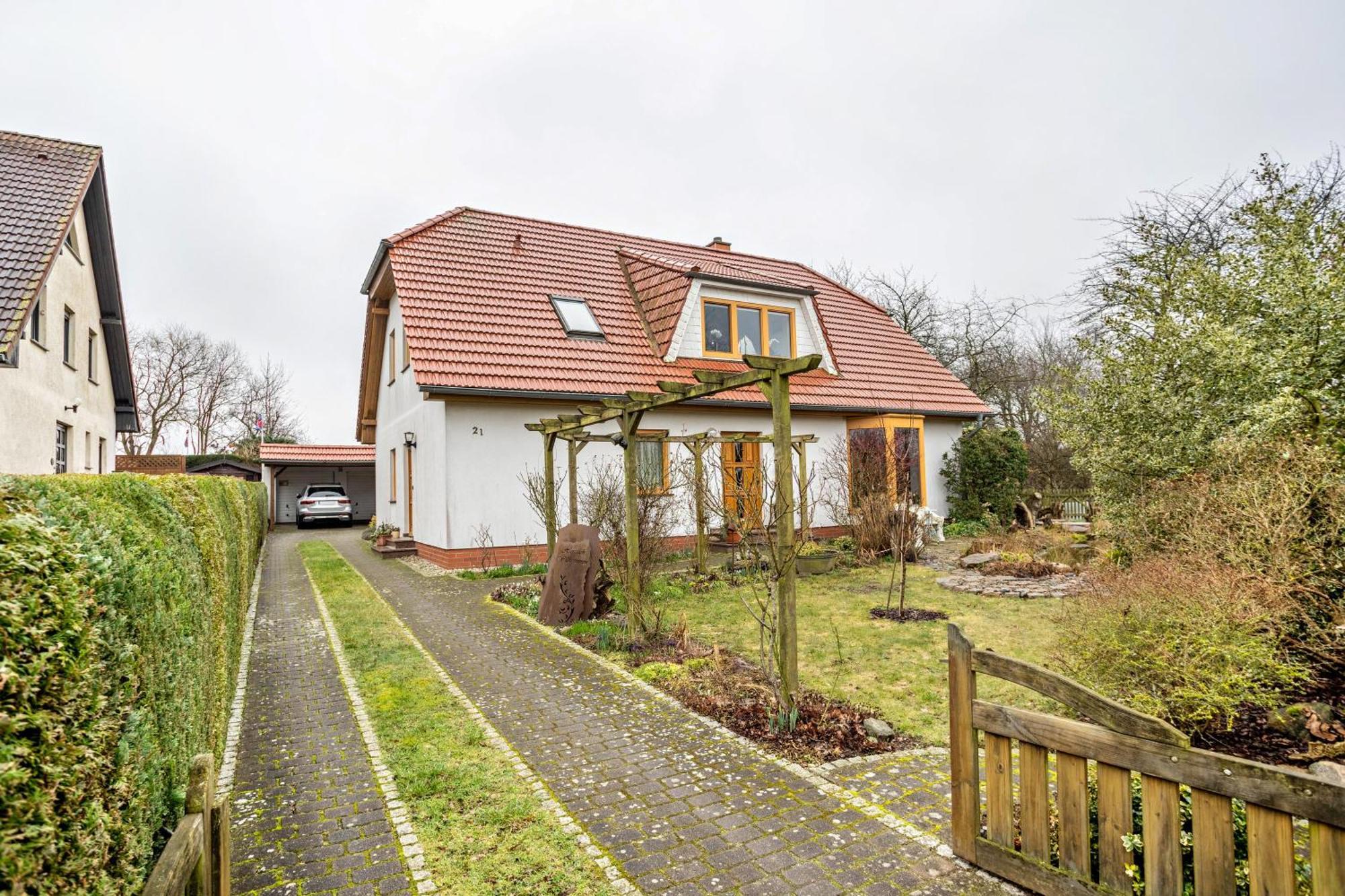 Ferienwohnung 'Am Weidenring' Pantelitz Esterno foto